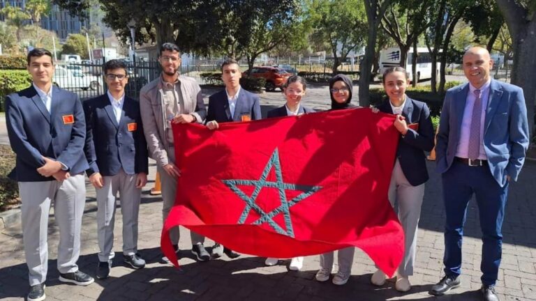 المغرب يتوج بالمرتبة الأولى في الأولمبياد الإفريقية في الرياضيات 2024