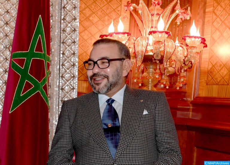 الملك محمد السادس يستقبل بتطوان البطل الأولمبي سفيان البقالي