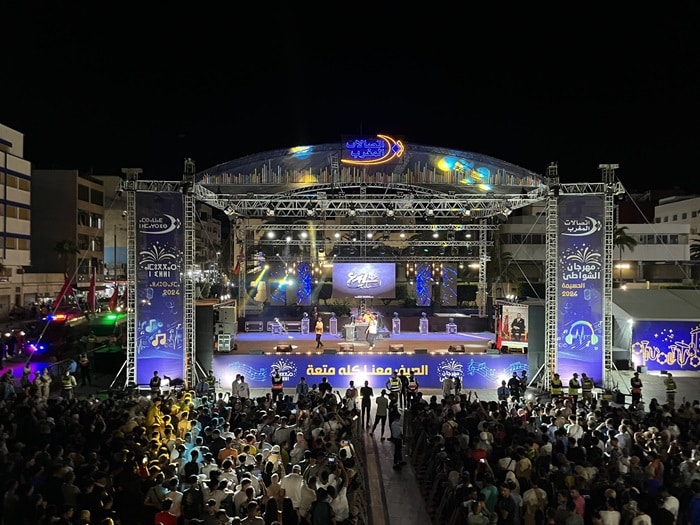 مهرجان الشواطئ: مغني الراب طاني يشعل حماس خشبة طنجة