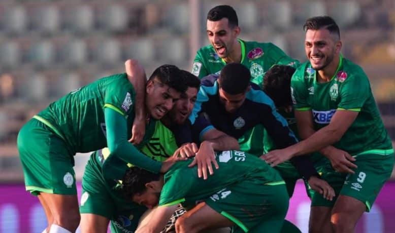 الرجاء الرياضي يطالب العصبة بتطبيق مبدأ تكافؤ الفرص