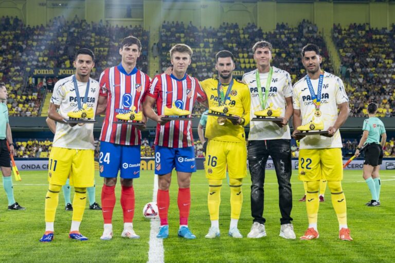 الدوري الإسباني.. فياريال تحتفي بالدولي المغربي أخوماش (فيديو)