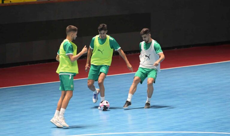 مونديال الفوتسال.. المنتخب الوطني يواصل الاستعداد لمباراته الافتتاحية