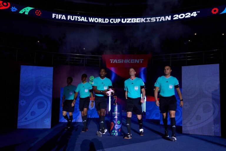 مونديال الفوتصال.. الفيفا تسند مهمة تحكيم مباراة المغرب وإيران لحكم سويسري