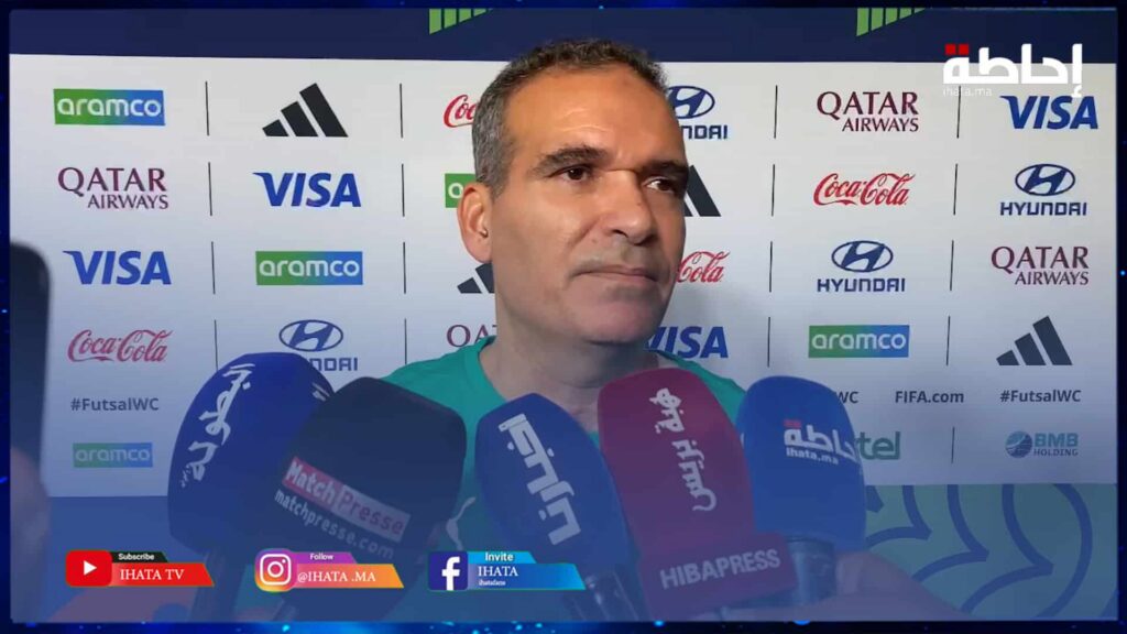 الدكيك: إصابة أمزال جعلتنا نفكر في الخروج من المباراة بأقل الأضرار (فيديو)