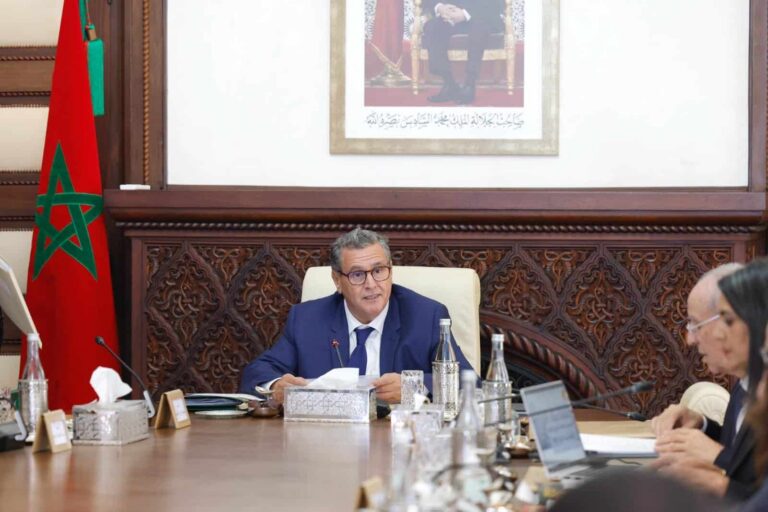 مجلس الحكومة يطلع على عدد من مشاريع مراسيم تهم المجال العسكري