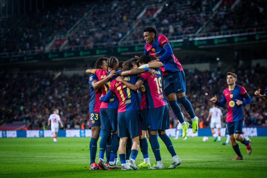 بطولة إسبانيا: برشلونة يبتعد مجددا في الصدارة قبل أسبوع شاق