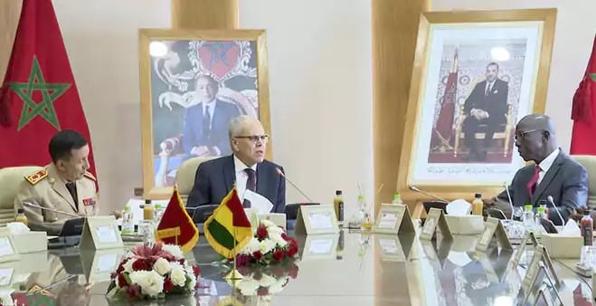 لوديي والفريق أول المفتش العام للقوات المسلحة الملكية يستقبلان وزير الدولة للدفاع الوطني الغيني