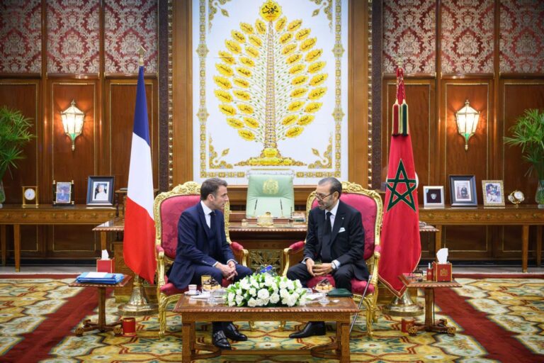 وسائل الإعلام الفرنسية تشيد بالشراكة المتجددة بين المغرب وفرنسا