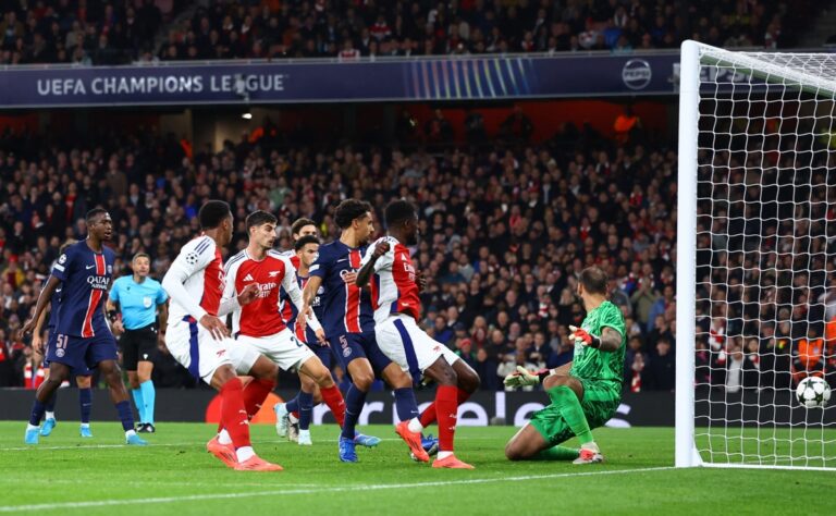 دوري أبطال أوروبا.. أرسنال يحسم موقعة سان جرمان بهدفين نظيفين