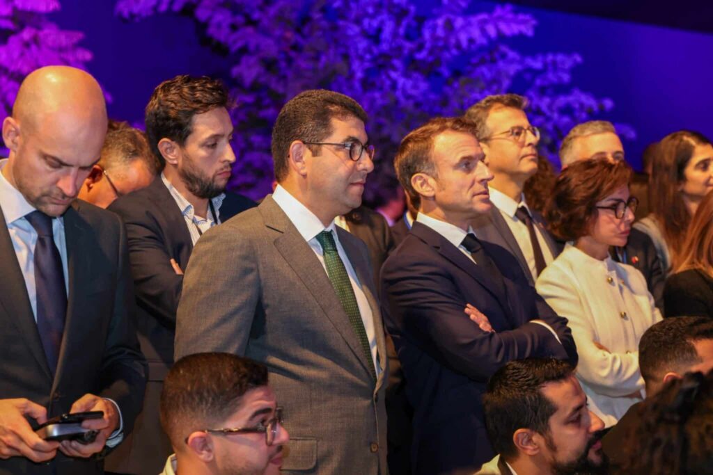 الرباط.. الرئيس الفرنسي يلتقي بمواهب مغربية شابة في ألعاب الفيديو والرياضة الإلكترونية