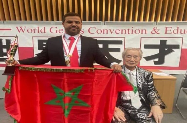 تركيا.. تتويج المخترع المغربي فؤاد فقيري بالمعرض الدولي للاختراعات بأضنة