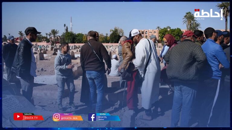 مشجعو المنتخب الغابوني "محيحين" بملعب أكادير ويرقصون على إيقاعات الركادة (فيديو)