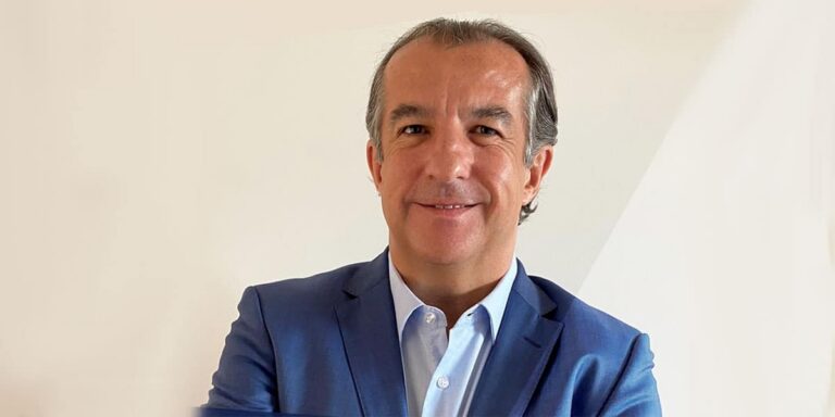 الممثل الإقليمي لمؤسسة التمويل الدولية بالمنطقة المغاربية، ديفيد تينل