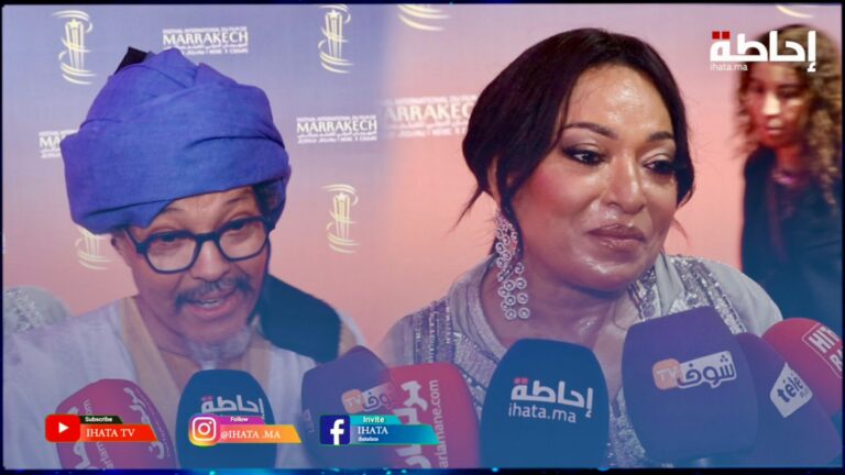 بلباس صحراوي وخريطة مغربية.. فركوس يخلق الحدث خلال افتتاح الدورة الـ21 من مهرجان مراكش للفيلم (فيديو)