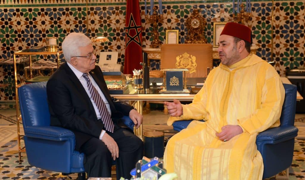 محمود عباس يهنئ الملك محمد السادس