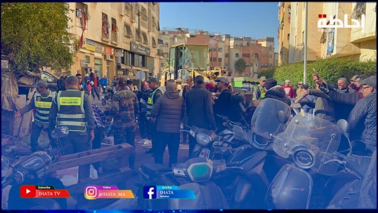سلطات الدارالبيضاء تواصل حملة تحرير الملك العمومي بسيدي البرنوصي (فيديو)