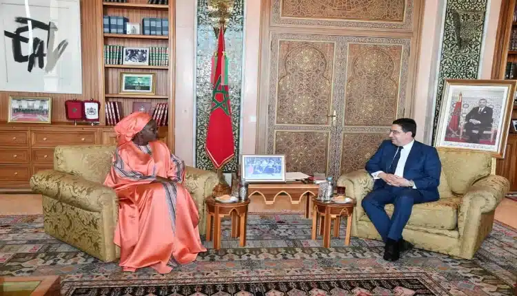 بوريطة يستقبل وزيرة الخارجية السنغالية حاملة رسالة خطية إلى جلالة الملك من رئيس السنغال