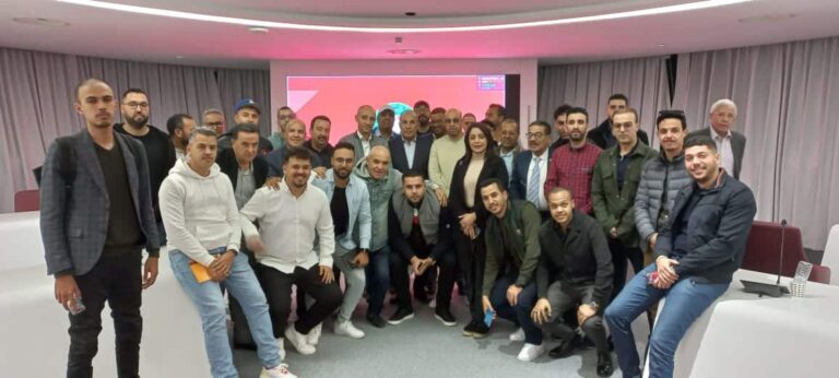 العصبة تقيم "بطاقة الملاعب"
