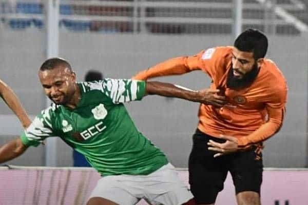 البطولة الاحترافية.. بركان يغرد وحيدا في الصدارة والمحمدية يحقق تعادلا بطعم الفوز