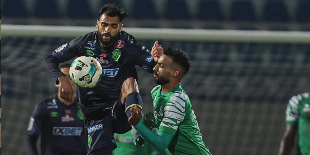البطولة الاحترافية1 (مؤجل الدورة 14).. الدفاع الحسني الجديدي يفوز على ضيفه الرجاء الرياضي