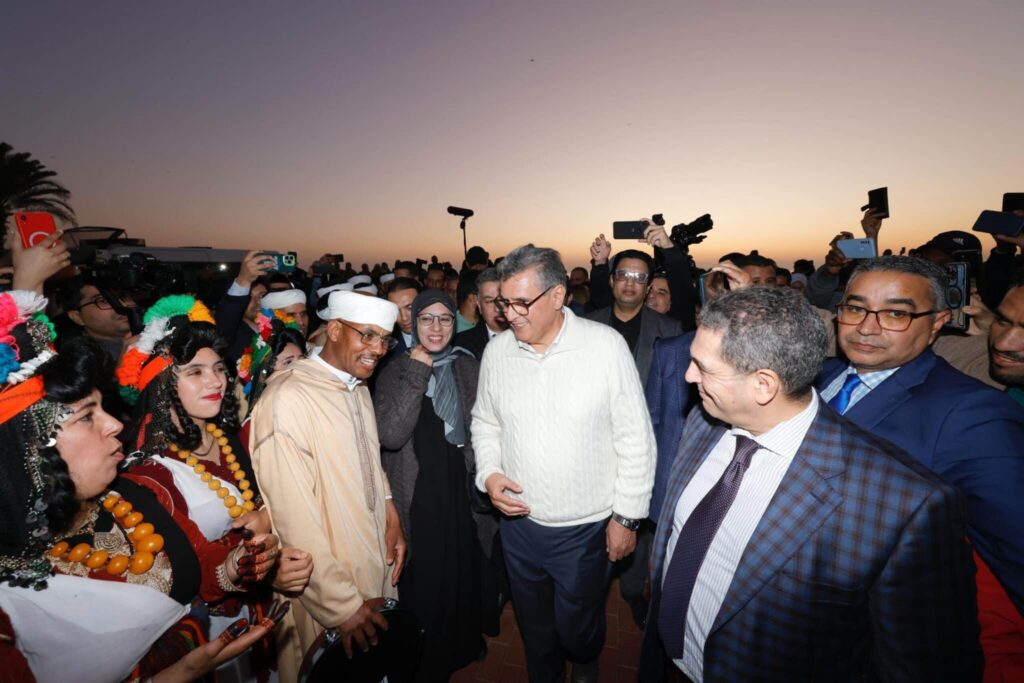 السنة الأمازيغية 2975: أخنوش يزور معرض الصناعة التقليدية لأكادير إداوتنان