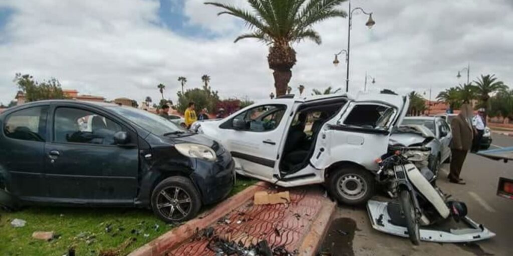 18 شخصا لقوا حتفهم في حوادث السير بمدن المملكة