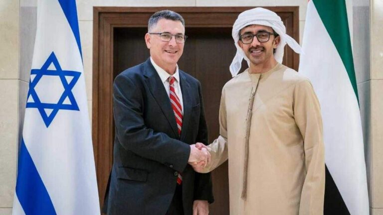 وزيرا خارجية الإمارات وإسرائيل يبحثان الوضع في غزة