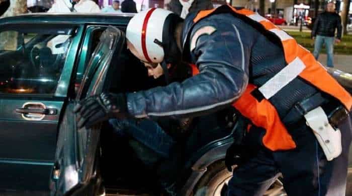 توقيف شرطي متهم بالتحرش أثناء مزاولته لمهامه بالشريط الساحلي بالدار البيضاء