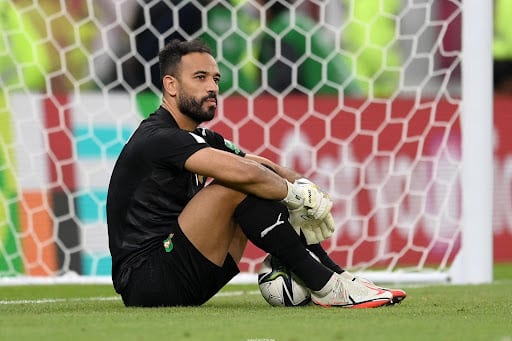 الرجاء يعلن فسخ عقد أنس الزنيتي