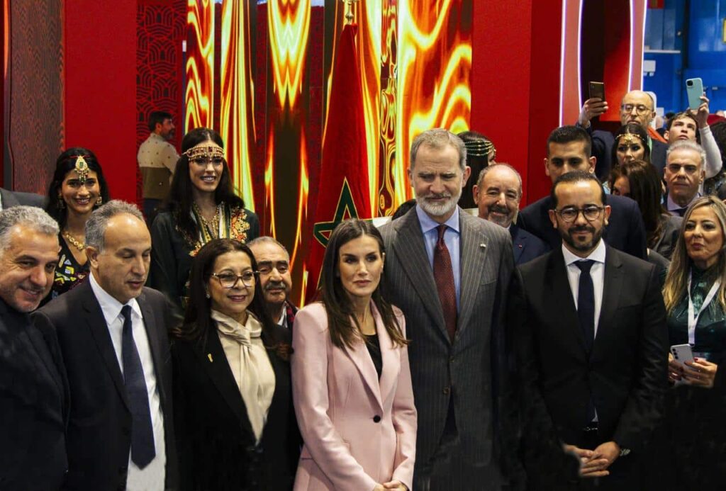 فيتور-2025.. الملك فيليبي السادس والملكة ليتيزيا يزوران الرواق المغربي
