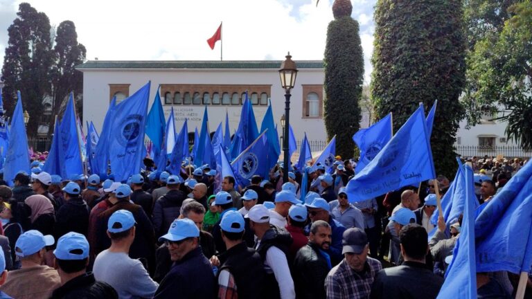 انسحاب الجامعة الوطنية للتعليم (UMT) من جلسات الحوار القطاعي