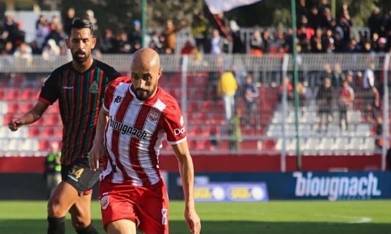 البطولة الاحترافية.. النادي المكناسي يتعادل مع ضيفه الجيش الملكي