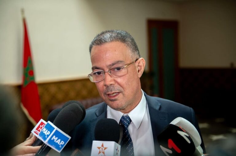 لقجع يدعو إلى التنسيق الأفقي من أجل التحضير الناجح لكأس العالم 2030