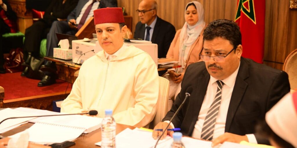 مجلس المستشارين.. لجنة التعليم والشؤون الثقافية والاجتماعية تصادق على مشروع القانون المتعلق بالإضراب