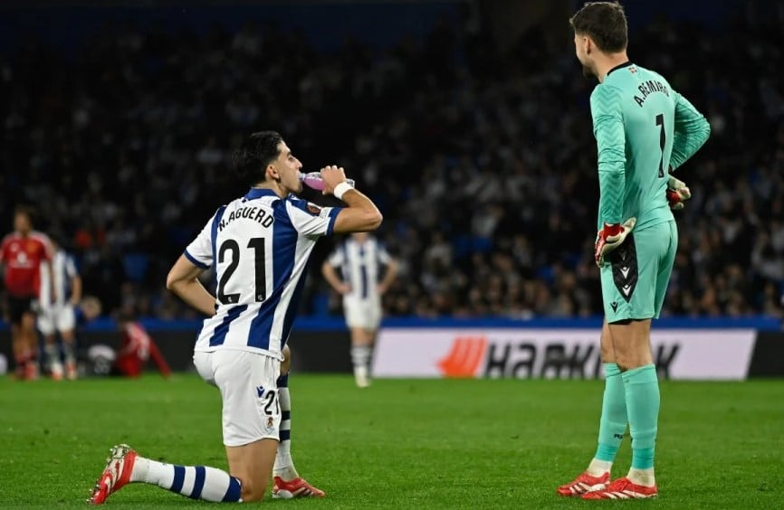 الدوري الأوروبي.. يونايتد يتعادل مع مضيفه ريال سوسييداد