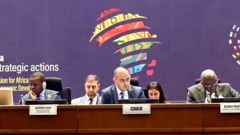 انتخاب المغرب بالإجماع رئيسا للدورة الـ57 للجنة الاقتصادية لإفريقيا ومؤتمر وزراء المالية والتخطيط والتنمية الاقتصادية الأفارقة