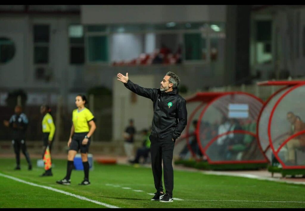 ندوة صحافية لمدرب المنتخب الوطني إناث خورخي فيلدا