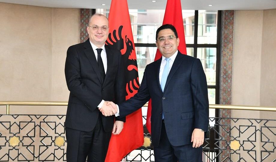 ألبانيا تقر بأهمية قضية الصحراء بالنسبة للمغرب وتعتبر المبادرة المغربية للحكم الذاتي "أساسا جادا وموثوقا لحل هذا النزاع الإقليمي"