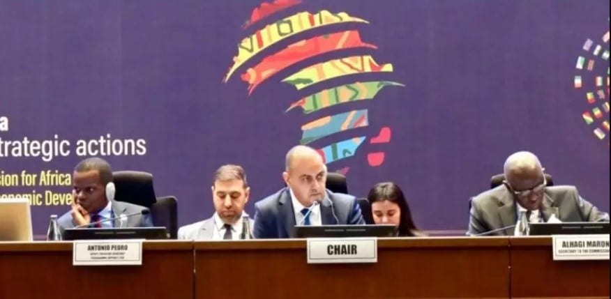 اللجنة الاقتصادية لإفريقيا التابعة للأمم المتحدة ومؤتمر وزراء المالية والتخطيط والتنمية الاقتصادية الأفارقة