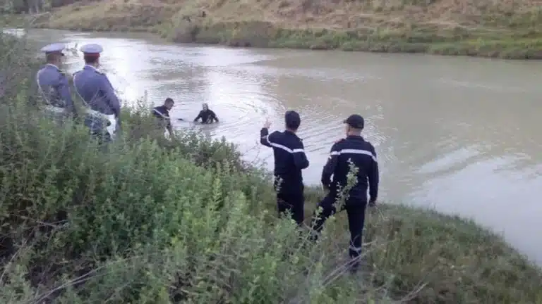 العثور على جثة طفل جرفته مياه وادي أم الربيع بإقليم خنيفرة