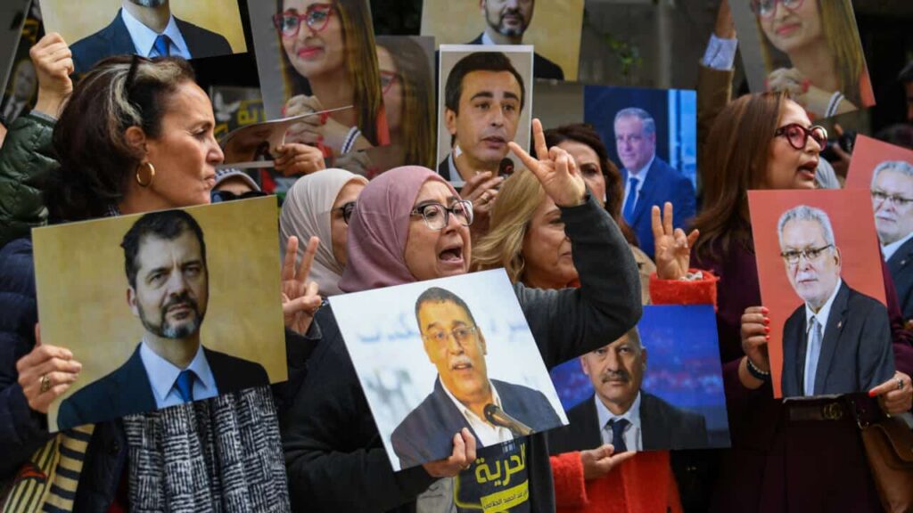 تونس: أحكام بالسجن بين 13 و66 عاما ضد زعماء من المعارضة في "قضية التآمر على أمن الدولة"