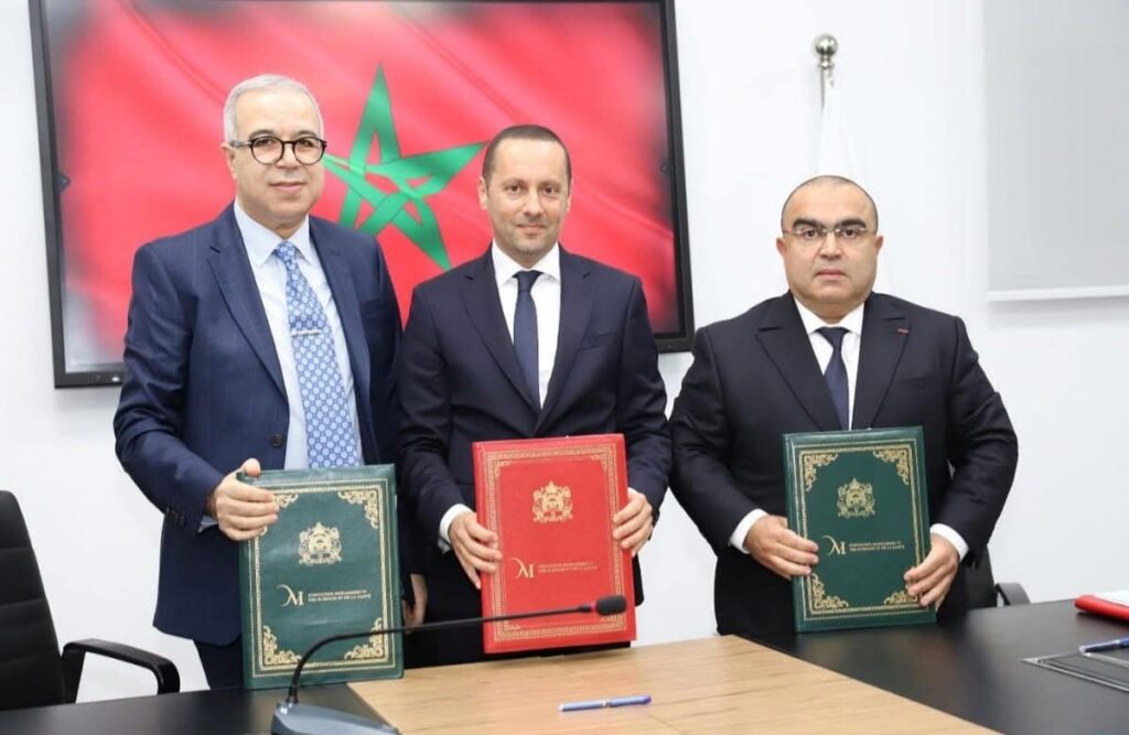 الدار البيضاء.. توقيع اتفاقية شراكة لتعزيز التعاون المؤسساتي وتحسين جودة الخدمات الصحية المتعلقة بالدم ومشتقاته