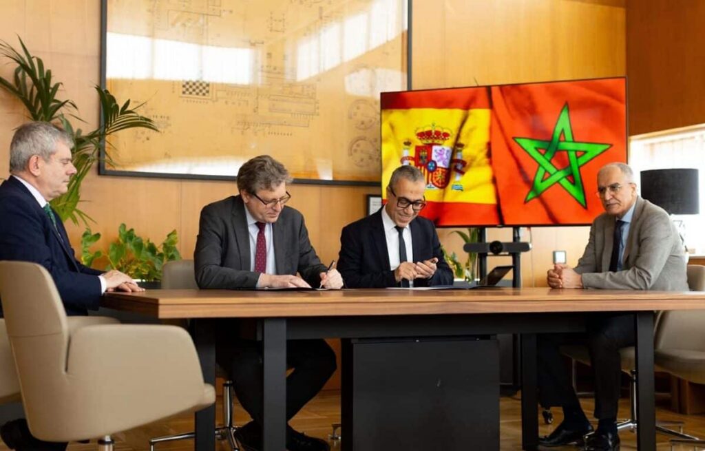 مشروع الربط الثابت عبر مضيق جبل طارق.. المغرب وإسبانيا يعززان شراكتهما في مجال الرقمنة والهندسة