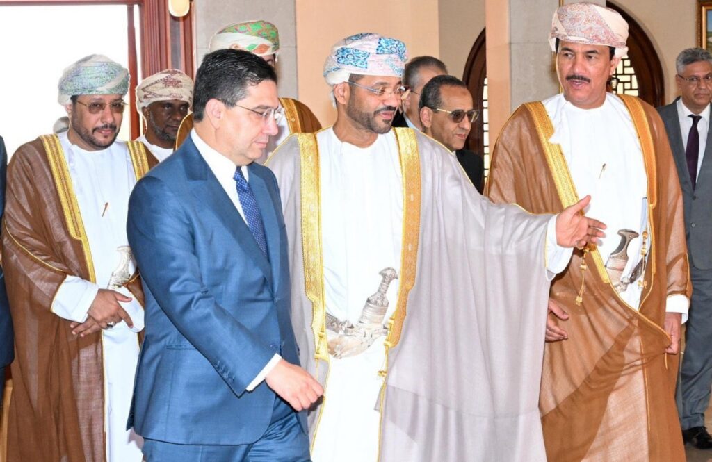 عمان تنوه بالدور الريادي للملك محمد السادس لفائدة السلم والأمن والاستقرار في إفريقيا