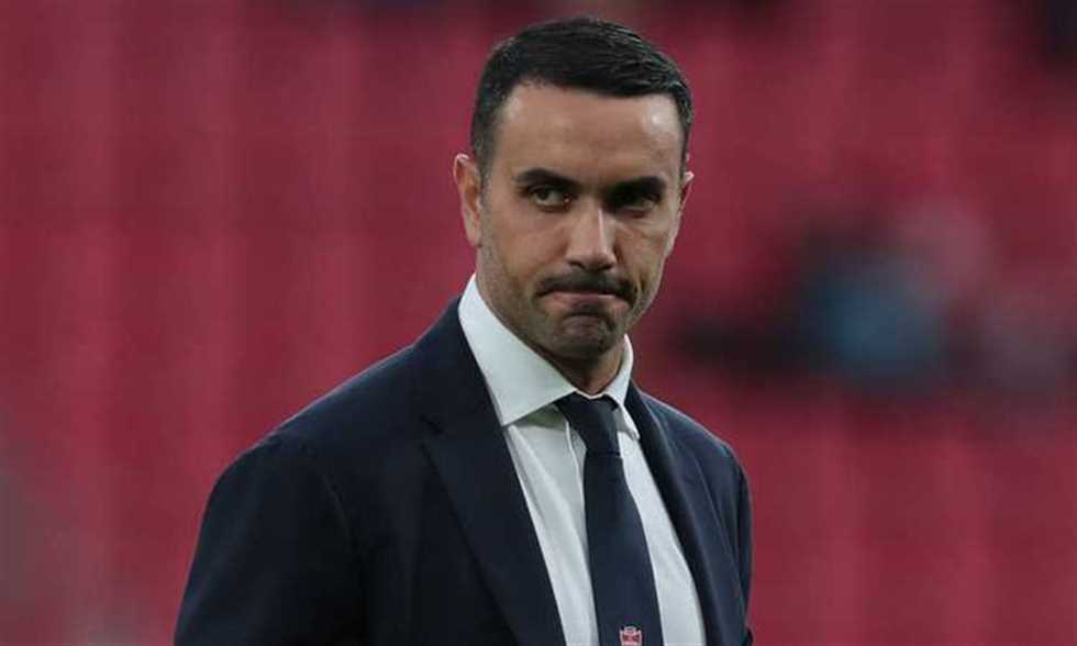 بطولة إيطاليا: فيورنتينا يمدد عقد مدربه بالادينو إلى غاية 2027