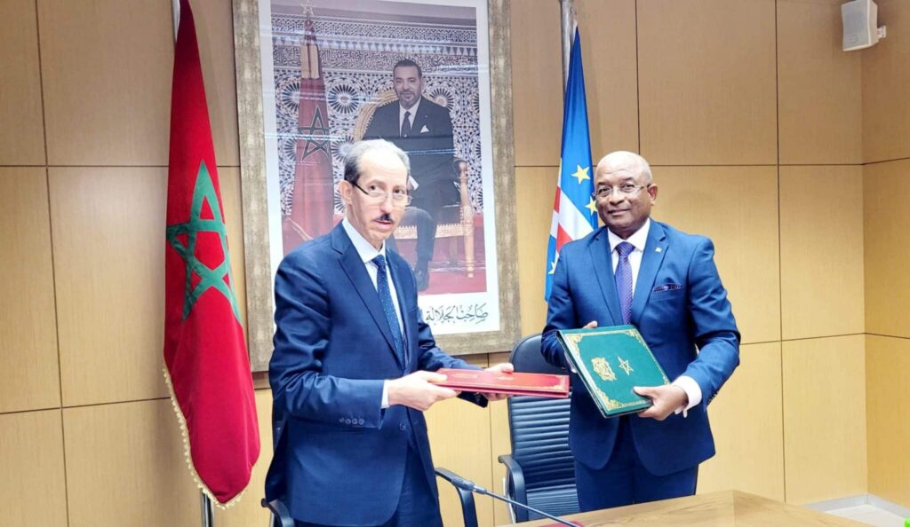 المغرب والرأس الأخضر يوقعان مذكرة تفاهم لتعزيز التعاون القضائي ومكافحة الجريمة العابرة للحدود