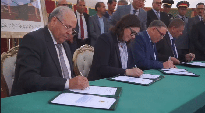 Fatima Zahra Mansouri : 145 logements, 3736 chantiers et des conventions à 358 millions de dirhams à Ouarzazate