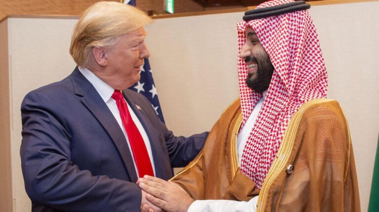 ترامب يحل بالسعودية في جولة خليجية تحمل رهانات اقتصادية كبرى