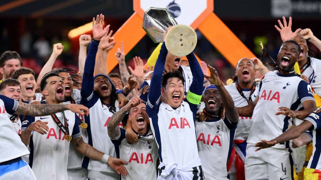 يوروبا ليغ.. توتنهام يفك نحسه ويحرز اللقب بفوزه على مانشستر يونايتد