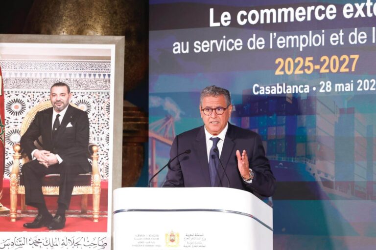رئيس الحكومة يعطي الانطلاقة الرسمية لخارطة طريق التجارة الخارجية للفترة 2025-2027